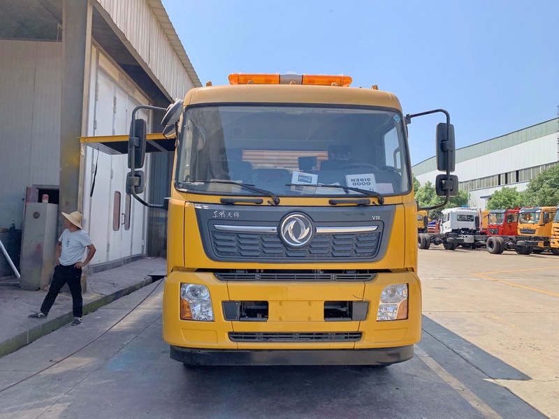 程力小三軸貨車