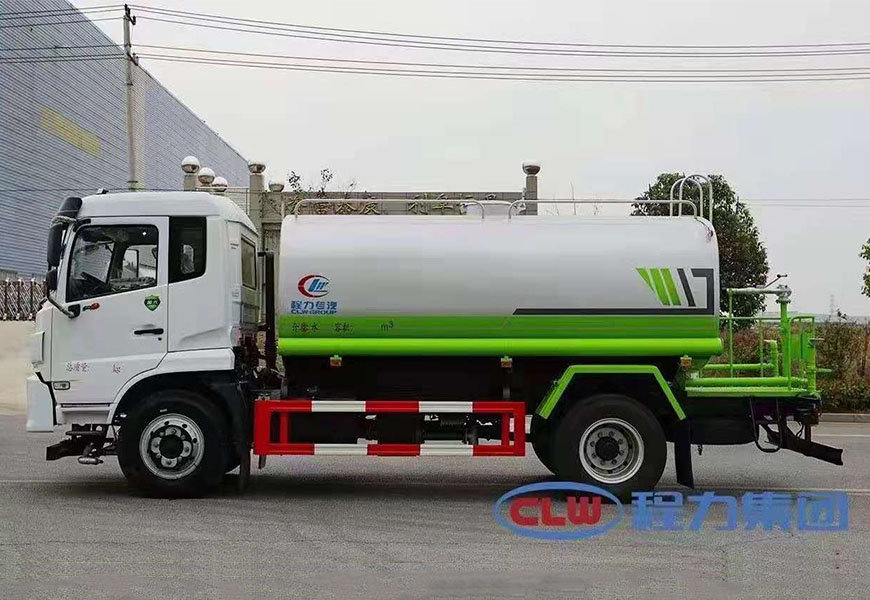 程力國(guó)五10噸福田綠化灑水車，適合城市綠化用途
