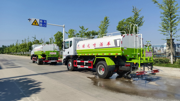 多少錢能買到一輛綠化灑水車？程力有答案！
