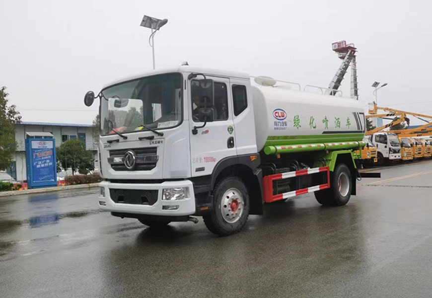 隨州東正灑水車廠家電話報(bào)價(jià)
