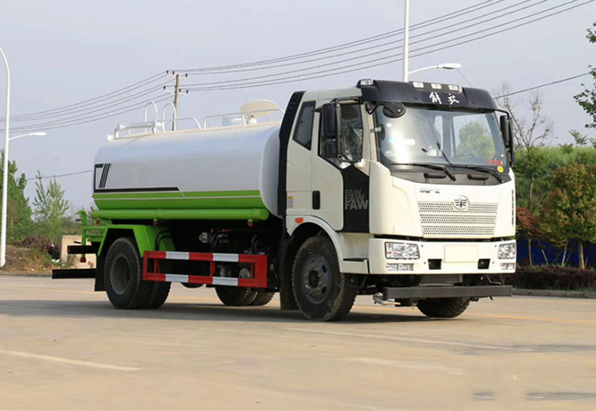 灑水車加水的詳細過程及注意事項
